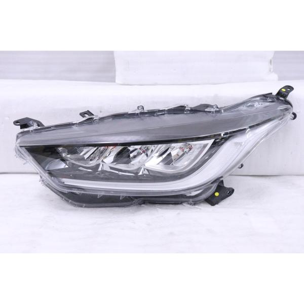 ヤリス　MXPA10 ヘッドライト　左　KOITO K0-3 トヨタ（TOYOTA） 21-2268☆美品☆LED MXPA10 ヤリス☆左ヘッドライト