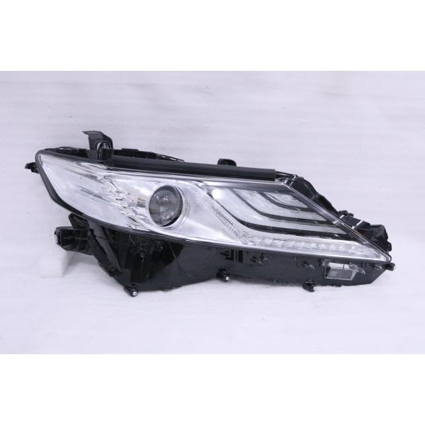 カムリ 212740☆美品☆前期 LED AXVH70 カムリ☆右ヘッドライト KOITO