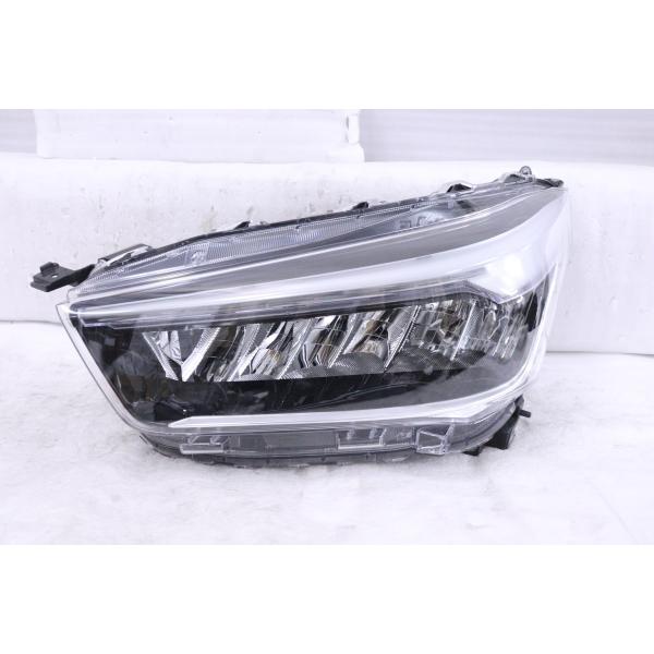 トヨタ　ライズ　左ヘッドライト　A202A トヨタ 23-2305☆【値下】美品☆LED A200A ライズ Z☆左ヘッドライト