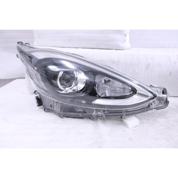 アクア 23-629☆美品 後期 LED NHP10 アクア☆右ヘッドライト KOITO 52
