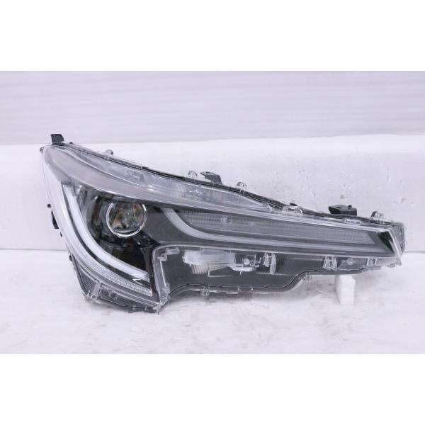 カローラ 24-2137☆美品☆LED NRE210H カローラスポーツ☆右ヘッド