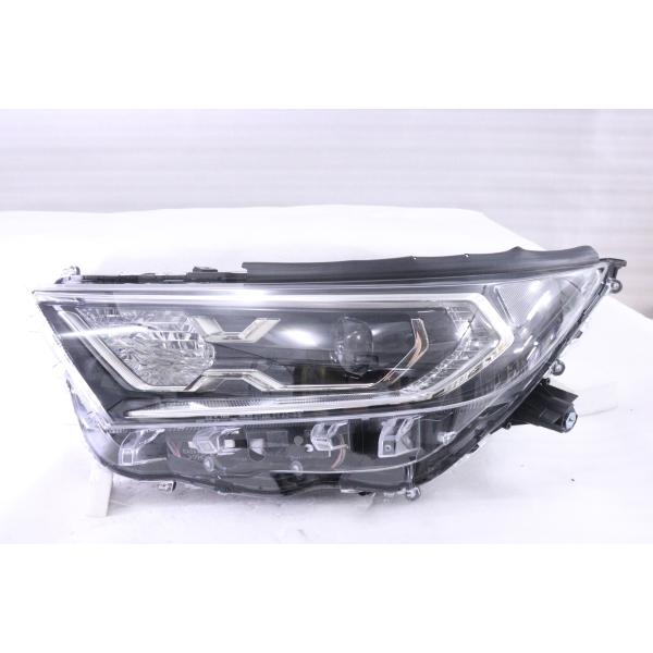 RAV4【MXAA54】左ヘッドランプ トヨタ RAV4 MXAA52/MXAA54 純正 LED 左 ヘッドライト 刻印：A STANLEY