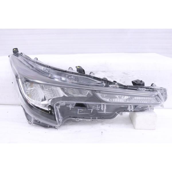 NRE210H　トヨタ　カローラ　スポーツ　ヘッドライト 27-1473☆美品☆LED NRE210H カローラスポーツ☆右ヘッドライト