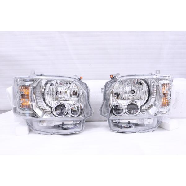 27-634☆新車外し☆4型~ LED 200系 ハイエース☆左右ヘッドライト