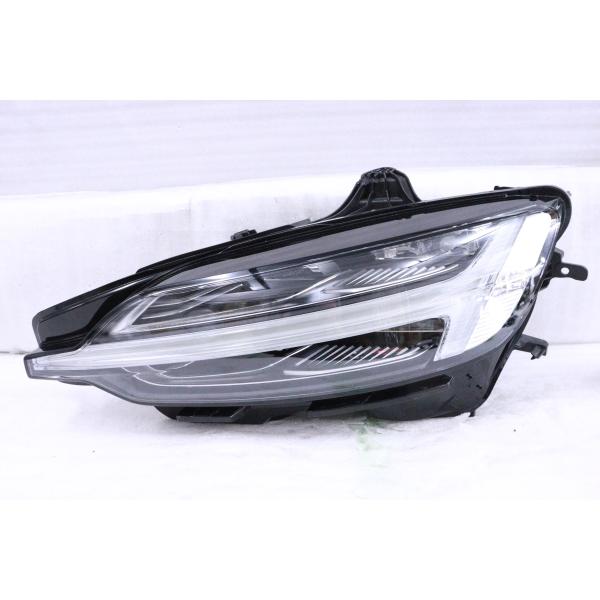 29-2556☆【値下】美品☆LED ZB ボルボV60☆左ヘッドライト 32314156