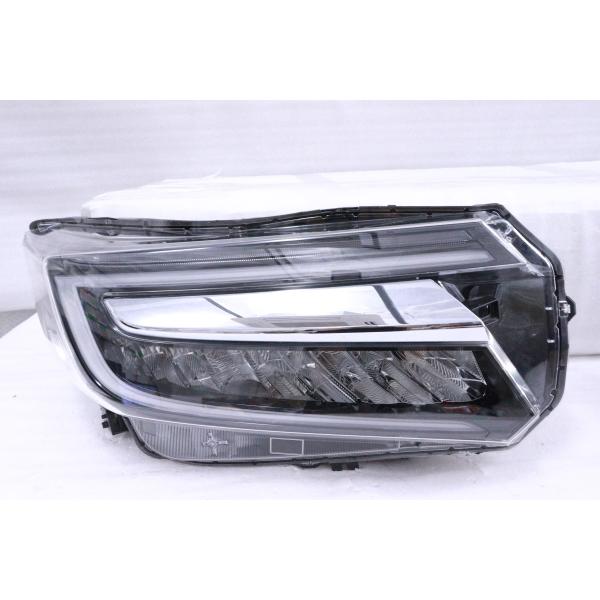 29-536☆美品 後期 LED RP3 ステップワゴンスパーダ☆右ヘッド 29-536☆美品 後期 LED RP3 ステップワゴンスパーダ☆右ヘッド