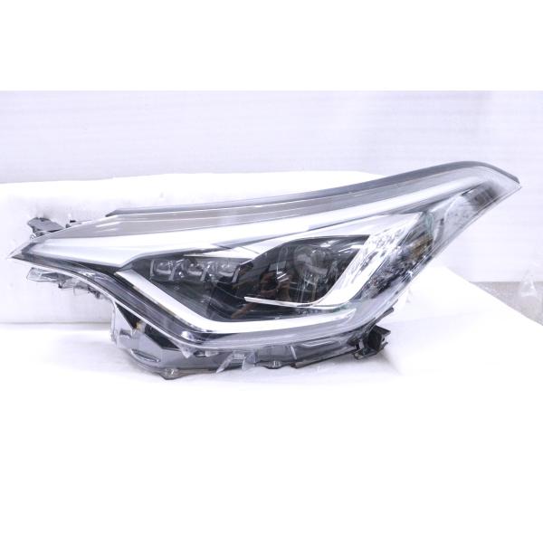 2X-1193☆【値下】極上品☆後期 LED ZYX11 C-HR☆左ヘッドライト KOITO
