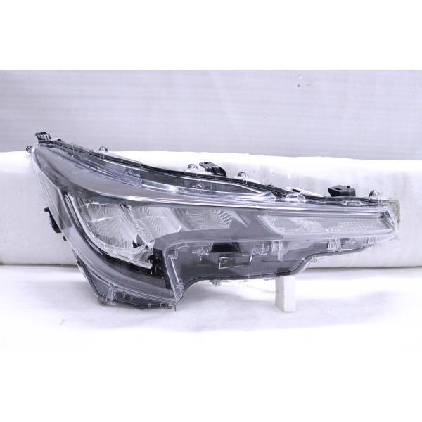 NRE210H　トヨタ　カローラ　スポーツ　ヘッドライト 2Y-1522☆美品☆LED NRE210H カローラスポーツ☆右ヘッドライト