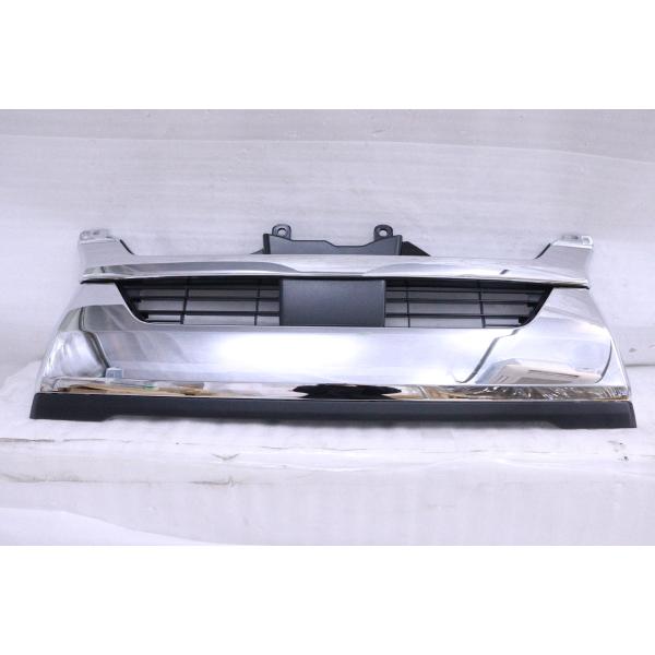 国内送料無料 日産セレナc28 新車外し純正フロントメッキグリル 外装