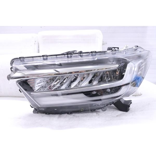 オデッセイ　rc1 ヘッドライト ホンダ 純正 オデッセイ 《 RC1 》 左ヘッドライト P31200