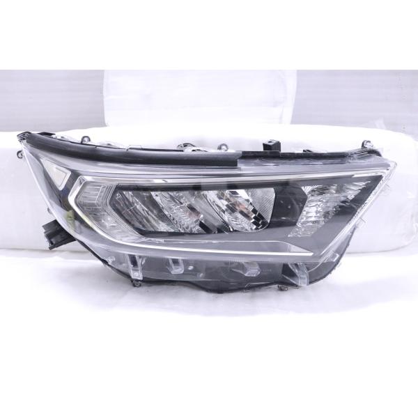 RAV4 ヘッドライト LED MXAA 52/54 後期　（右） 33-2074☆前期 LED MXAA52 RAV4☆右ヘッドライト STANLEY 42-90 打刻:E