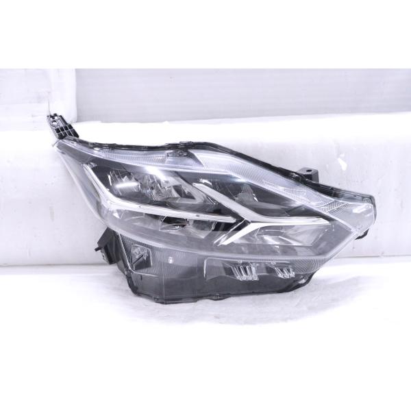 35-1972☆【値下】美品☆LED B44W デイズ☆右ヘッドライト KOITO 100 