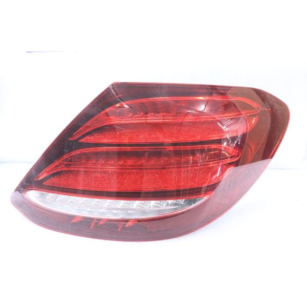 35-523☆美品☆LED W213 ベンツ Eクラス☆右テールライト A2139068000 