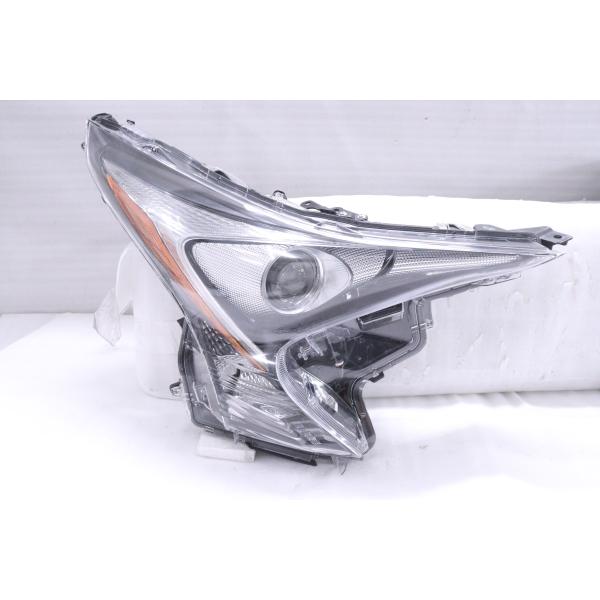50プリウス右ヘッドライト 36-2457☆【値下】前期 LED ZVW50 プリウス☆右ヘッドライト KOITO 47