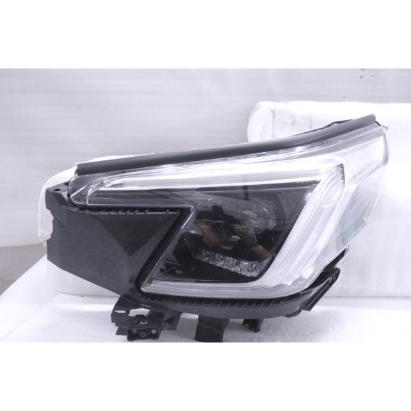 36-83☆美品☆後期 LED SK5 フォレスター HV☆左ヘッドライト ADB付