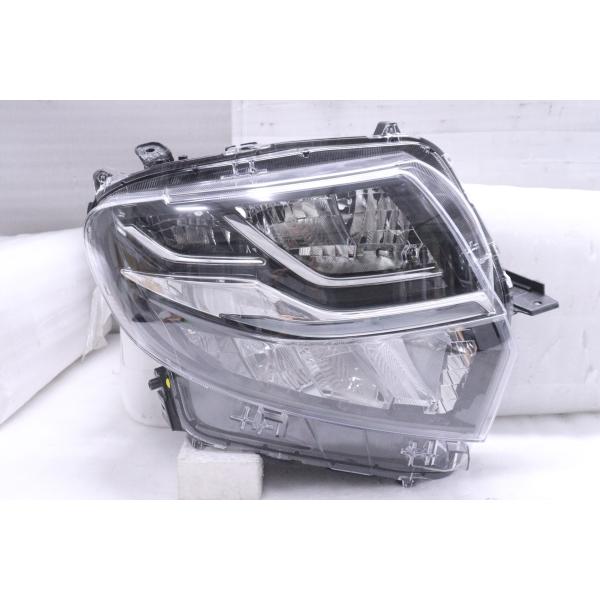 37-498☆【値下】美品☆LED LA650S タントカスタム☆右ヘッドライト