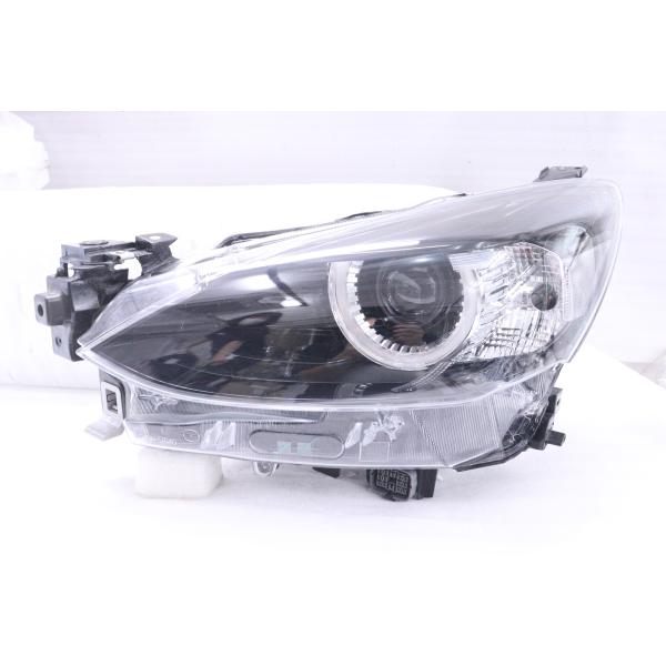 MAZDA2 左ヘッドライトLED 美良品　DJLFS MAZDA2(デミオ)(DJLFS)左ヘッドライト LED 中古 923033｜UPJ.Parts