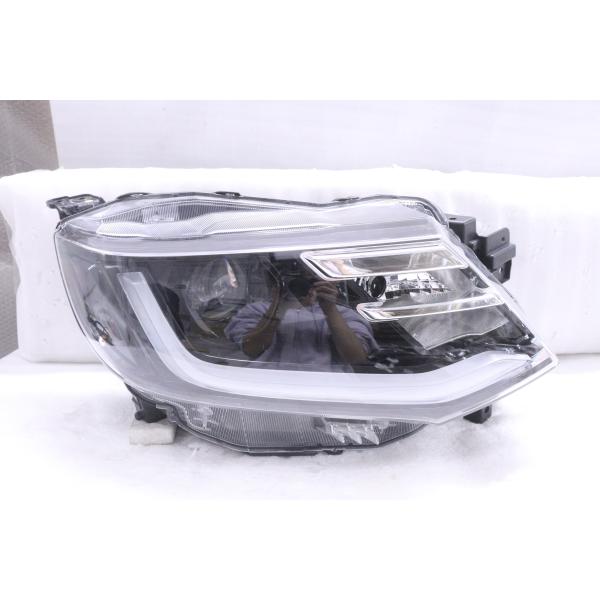 40-1821☆美品☆LED MA37S ソリオ☆右ヘッドライト KOITO 100-593AA