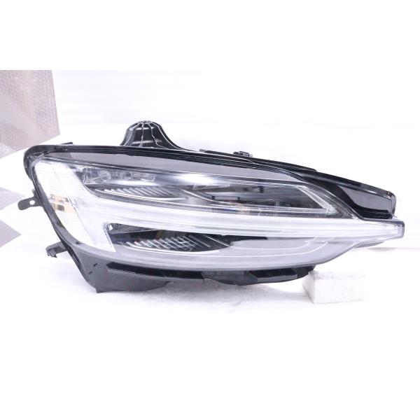 VOLVO 純正 ヘッドライトV60/S60 右側(ZB系) 43-477☆【値下】美品☆LED ZB ボルボ V60☆右ヘッドライト ブラック