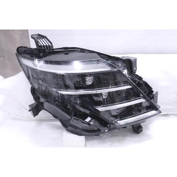 43-958☆美品☆LED C28 セレナ☆右ヘッドライト アダプティブLEDヘッド