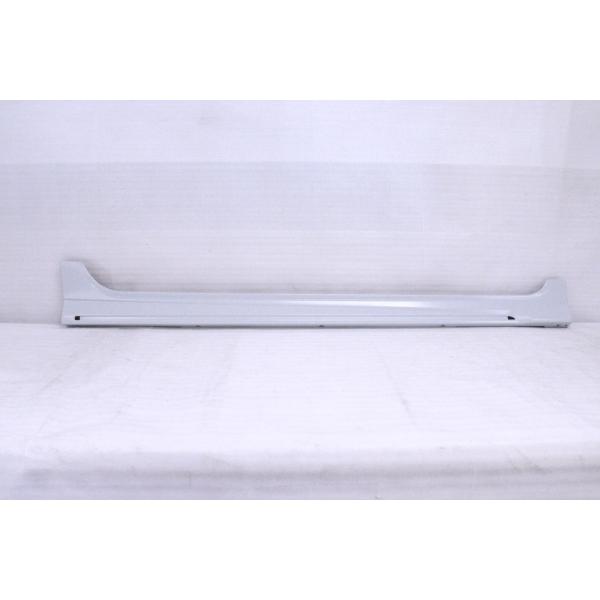 44-1832☆未使用品☆TRD☆後期 NHP10 アクア 右サイドスカート☆MS344