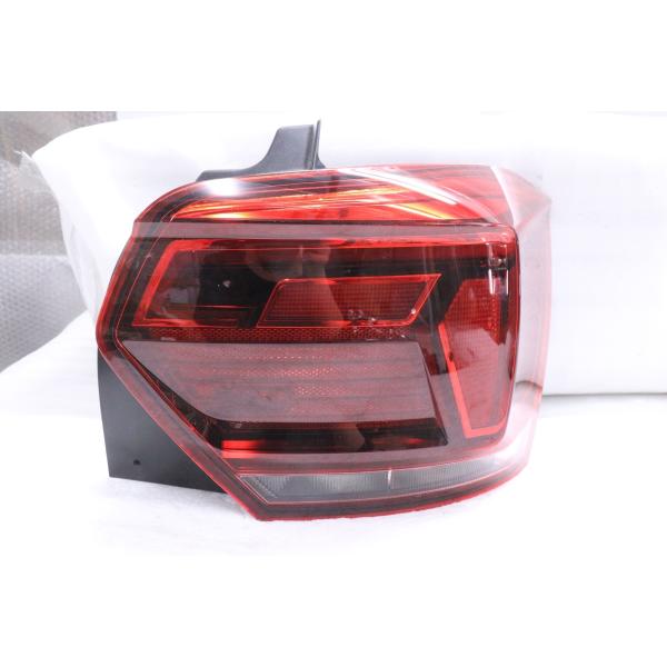 44-323☆美品☆LED AW VW ポロ GTI☆右テールライト 2G0 945 208C 純正