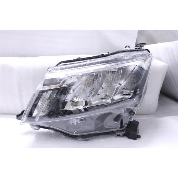 売れ筋ランキングも掲載中！ 49-684☆美品☆後期 LED M900A ルーミー☆左ヘッドライト パーツ