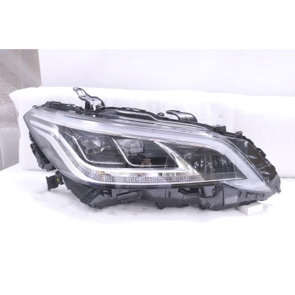 クラウン ARS220 右テールランプ KOITO 30-453 30-446 クラウン ARS220 右テールランプ KOITO 30-453 30-446 パーツ