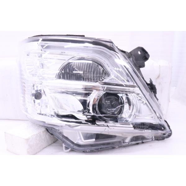 極上品！ 日産 キャラバン E26 右LEDヘッドライト 53-2092☆後期 LED E26 NV350キャラバン☆右ヘッドライト KOITO 1948