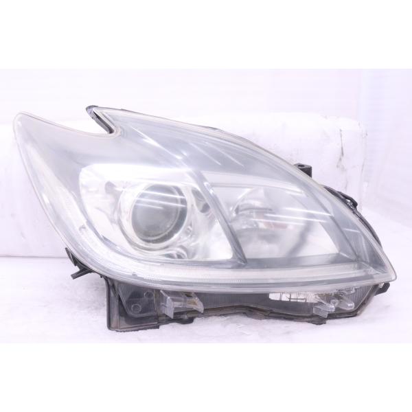 54-1332☆後期 HID ZVW30 プリウス☆右ヘッドライト KOITO 47-52 打刻