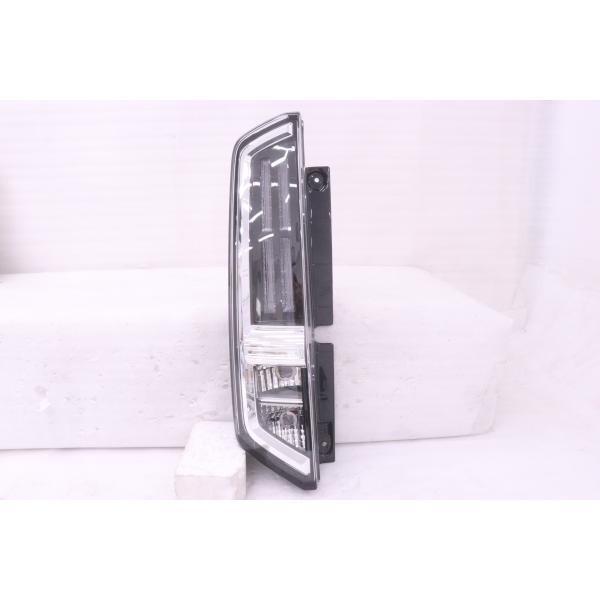 5Y-2425☆美品☆LED MK54S スペーシアカスタム☆左テールライト KOITO