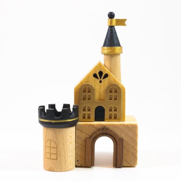 物見の塔や門を配したお城別売の【wooderful life DIYオルゴール 回転ベース】にお好みのレイアウトで接着してオリジナルオルゴールを作ることができます。あなただけの組み合わせでお気に入りのオルゴールに。追加でメッセージプレート（...