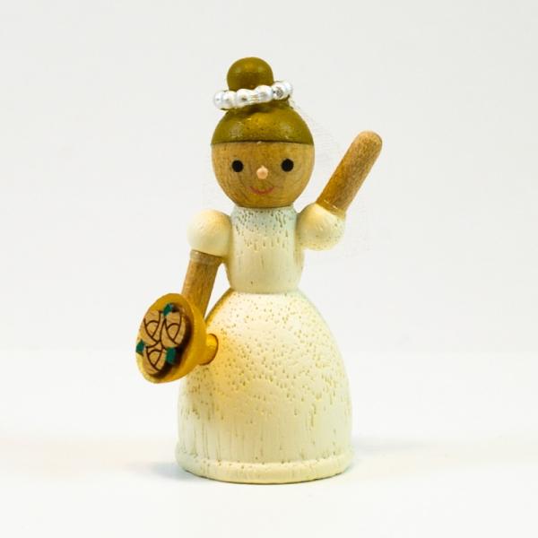 左手を挙げた花嫁。右手を挙げた花婿と組み合わせると手を振るカップルの形になります。別売の【wooderful life DIYオルゴール 回転ベース】にお好みのレイアウトで接着してオリジナルオルゴールを作ることができます。あなただけの組み合...