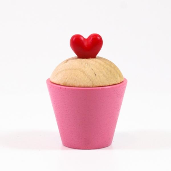 カップケーキのオブジェ。別売の【wooderful life DIYオルゴール 回転ベース】にお好みのレイアウトで接着してオリジナルオルゴールを作ることができます。あなただけの組み合わせでお気に入りのオルゴールに。追加でメッセージプレート（...