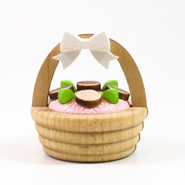 ピンクのお花を集めて作ったバスケット。別売の【wooderful life DIYオルゴール 回転ベース】にお好みのレイアウトで接着してオリジナルオルゴールを作ることができます。あなただけの組み合わせでお気に入りのオルゴールに。追加でメッセ...