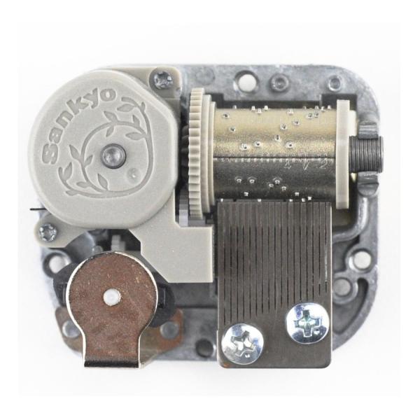 曲目・ケース・メッセージ加工を自由に組み合わせて作るカスタムメイドオルゴール用ムーブメントです。 当店で在庫している商品ですので、箱に組み込み、すぐに発送できる商品です。ジャンル：J-POP曲目：君って