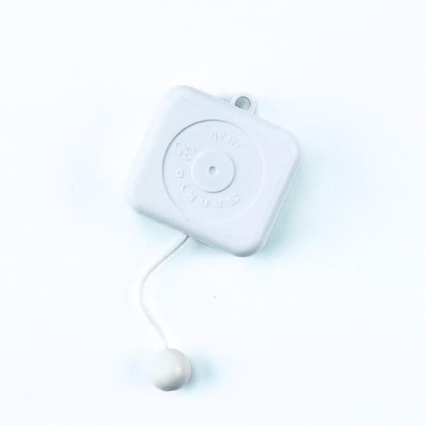 18弁オルゴール用プーリーケース。紐を引っ張ると音が鳴ります。壁掛けオルゴールの自作などにどうぞ。