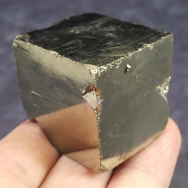 パイライト（黄鉄鉱） スペイン産 パイライト 黄鉄鉱 33mmキューブ 133.4g 【榎本通商79044