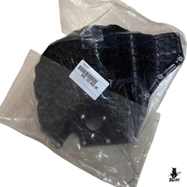 互換品 アウディ A4 B8/A6 C7/Q5 クワトロ 06L103600F ロアオイルパン