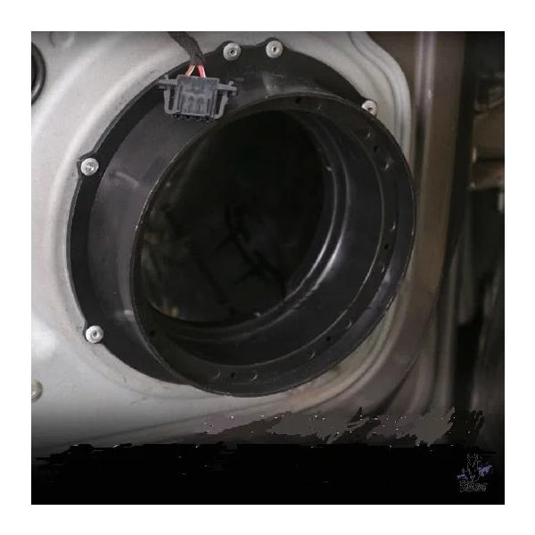 互換品 アウディ A3/A4/A5/Q3/Q5/A6 用 6.5インチ スピーカー取り付けアダプター