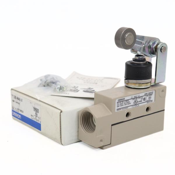 推定未使用 OMRON オムロン リミットスイッチ ZE-NA2-2 2回路 制御機器 動作未確認 中古 S / 13968 HM