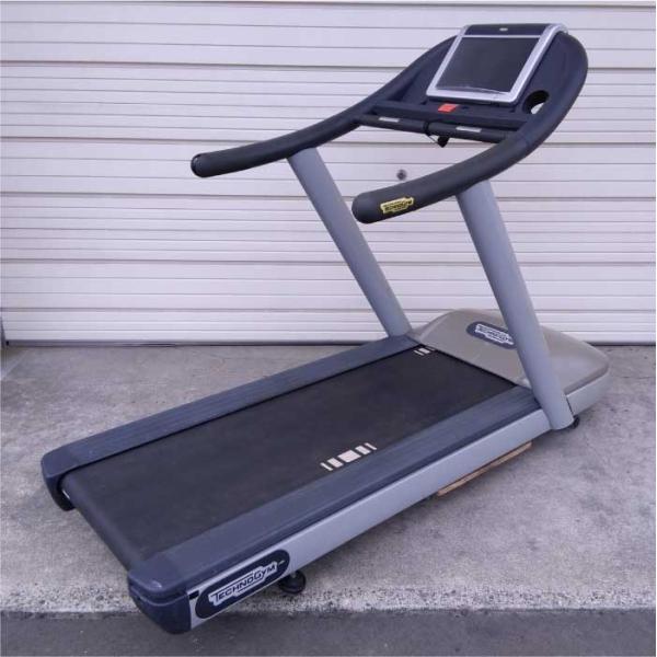 ルームランニングマシン 中古 テクノジム ランニングマシン トレッドミル JOGNOW700 2011年