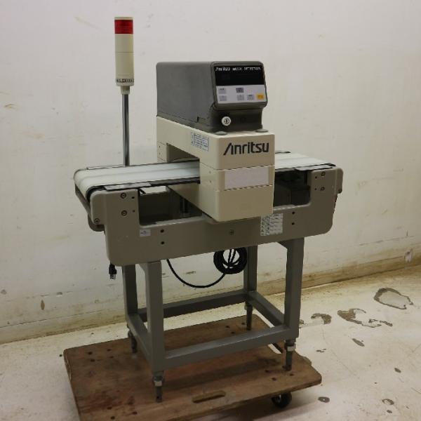 中古】金属検出機 KD821AH ANRITSU アンリツ 金属探知機 【動産 中古】金属検出機 KD821AH ANRITSU アンリツ 金属探知機 【動産