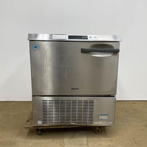 大和冷機 ブラストチラー DBC-060H3 中古　2024年購入 三相200V 大和冷機 ブラストチラー DBC-060H3 中古 2024年購入 三相200V