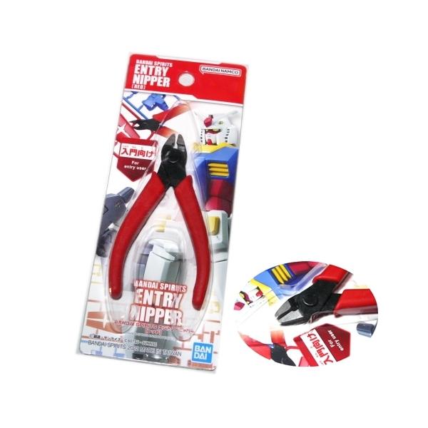 バンダイニッパー素材：高炭素鋼S-50C硬度：HRC45-50切断能力：プラスチック 1mm全長：約10cm※パッケージデザインが写真と異なる場合が有ります