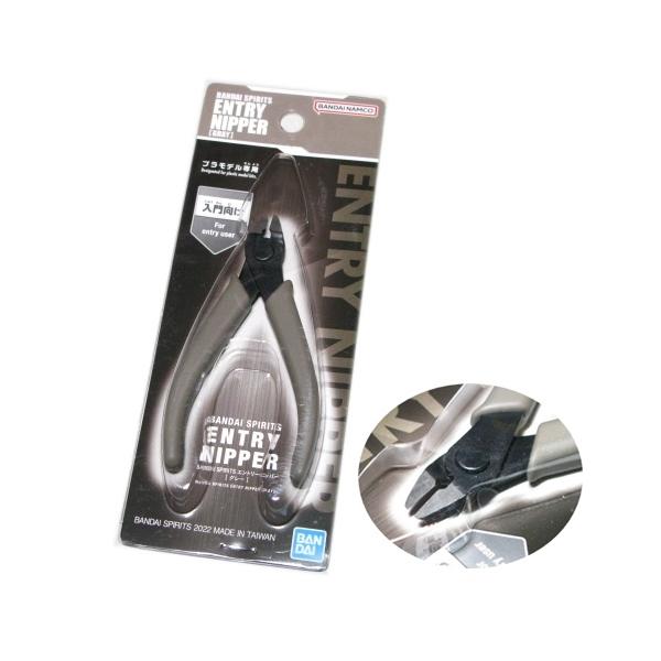バンダイニッパー素材：高炭素鋼S-50C硬度：HRC45-50切断能力：プラスチック 1mm全長：約10cm※パッケージデザインが写真と異なる場合が有ります