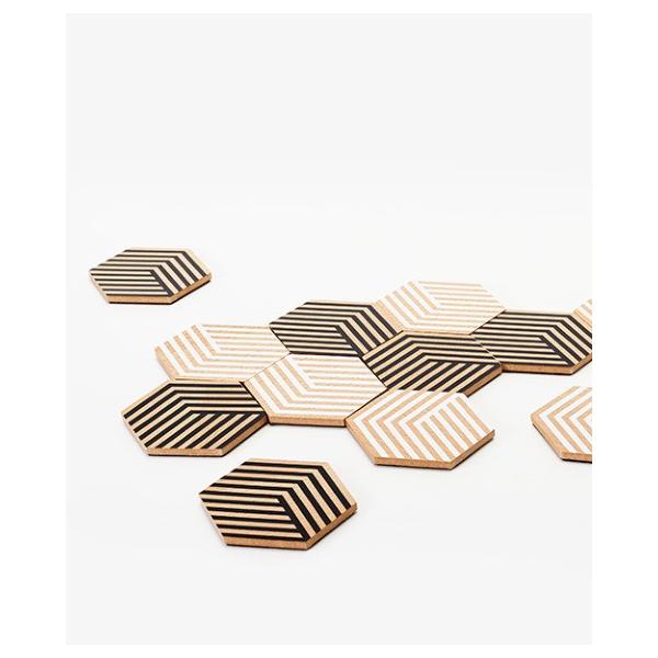 e[u^C IveBbN ubN R[X^[ gxbg AREAWARE GAEFA  ؐ u IuWF i`