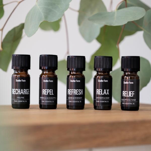 Stadler Form オリジナルブレンド 100% 天然エッセンシャル オイル。心地よいインテリア フレグランスを生み出します。高品質の植物エッセンスから製造されておりエコロジカルで持続可能な生産に由来。※動物実験は行われておらず、合成...