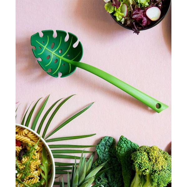 取り分けスプーン ジャングルスプーン グリーン オトト Ototo キッチン ツール 穴あき 緑 葉っぱ ジャングル かわいい パーティー サラダ Kawaii21 Entre Square Paypayモール店 通販 Paypayモール