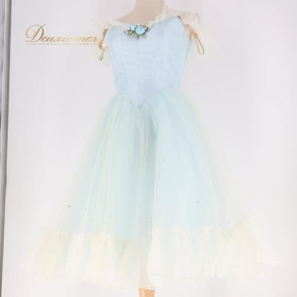 中古Chacott チャコット バレエ 衣装 ロマンティックチュチュ チュチュ クラシック 水色 コッペリア 舞台 発表会 コンクール ブルー系 フリル レース 花 …